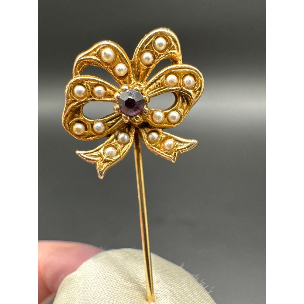 Victorian Revival Ribbon Stick Pin Gold-Tone Faux Pearls Purple Rhinestone